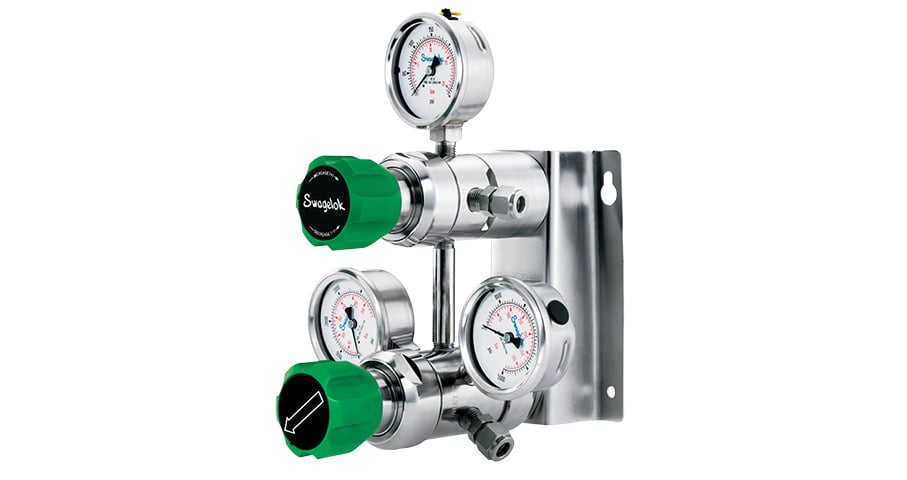 Gas cylinder changeover regulator assembly