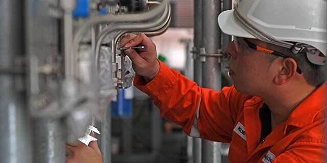 field-engineering-for-services-page